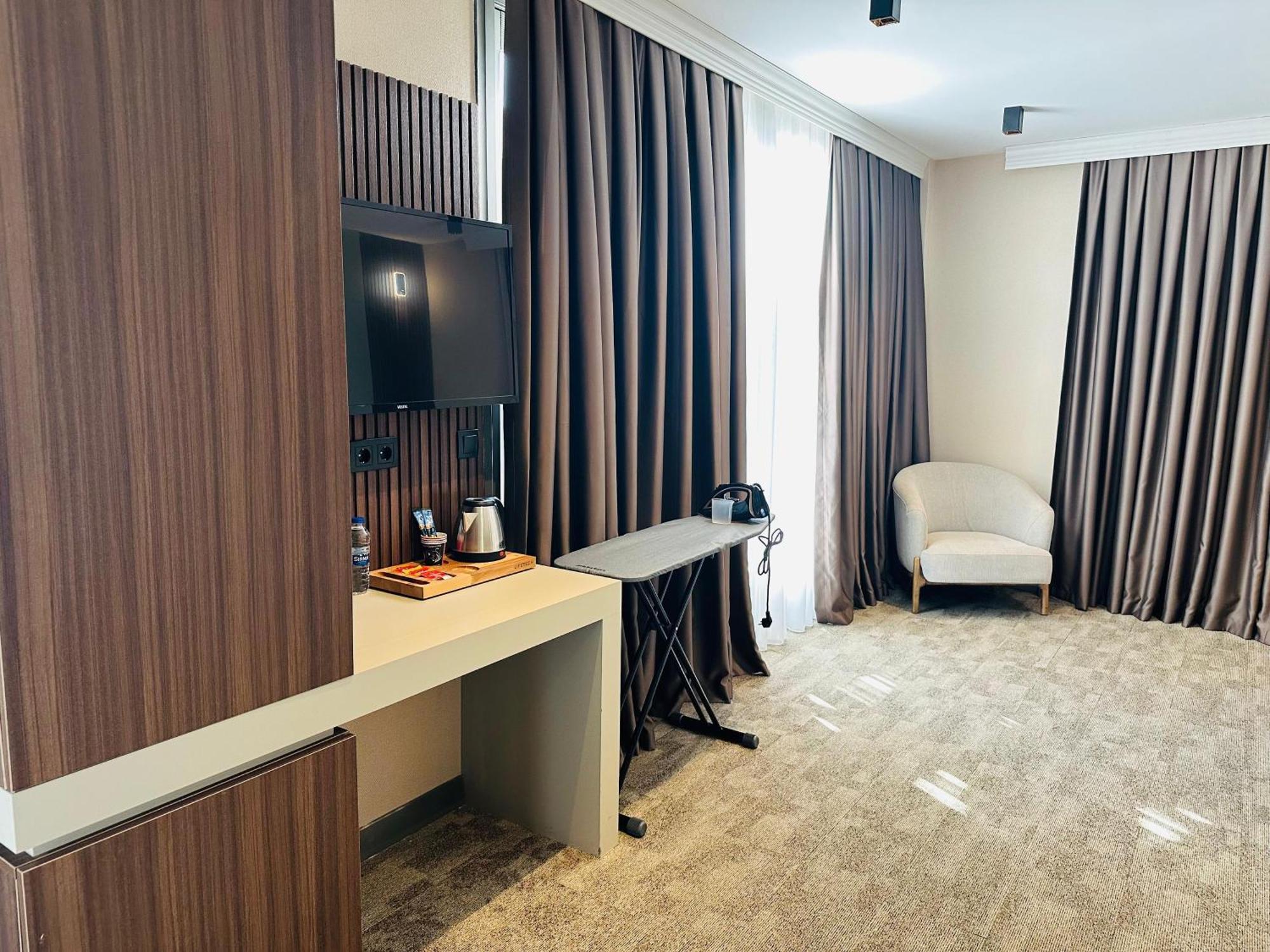 Monalisa Hotels Kuşadası Ngoại thất bức ảnh
