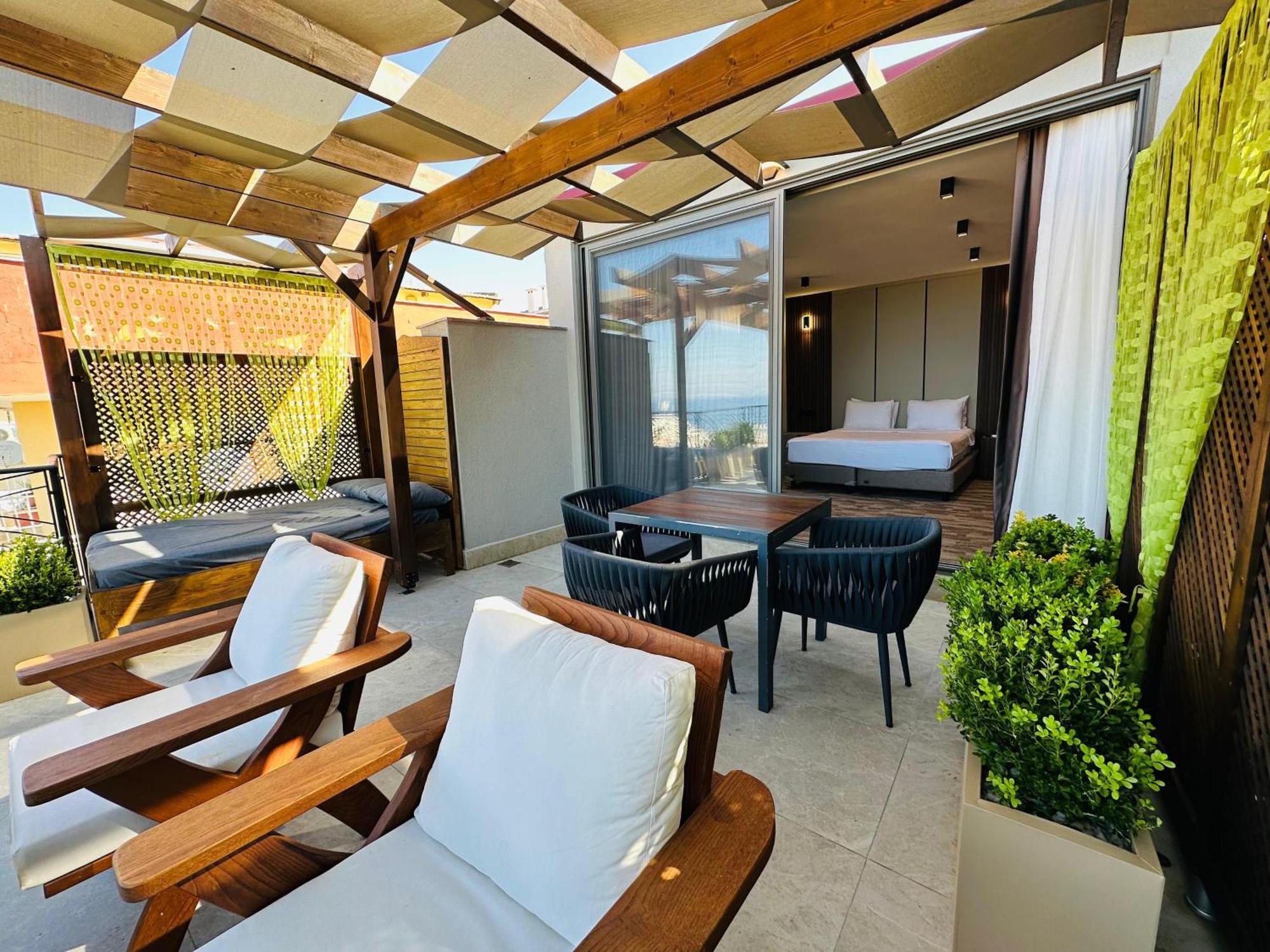 Monalisa Hotels Kuşadası Ngoại thất bức ảnh